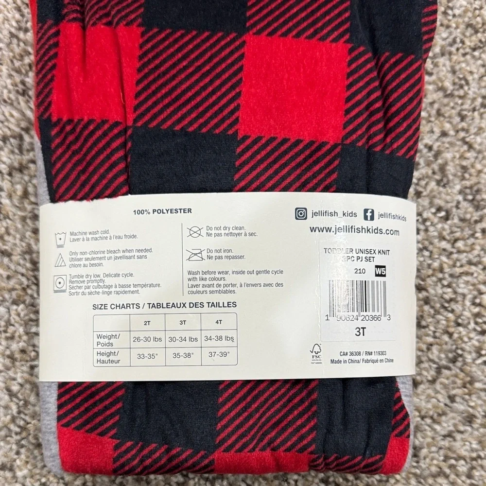 jellifish kids Red & Gray Bear Pajama Set - 2 Piece Unisex Sleep Set